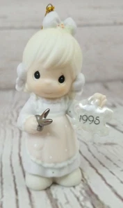 Precious Moments Ornament 1995 He Covers The Earth With His Beauty New in Box - Picture 1 of 12