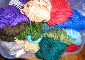 UPDATED! Aunt Lydia's Heavy Rug Yarn 70 Yard Skeins - Rayon/Cotton 11 Colors - Picture 1 of 37