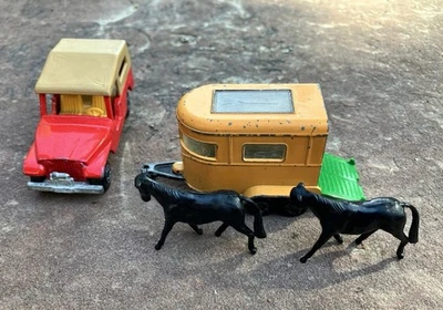 Lesney 火柴盒 Superfast 号 53 CJ8 吉普带小马拖车 + 2 马 - 英国 — 第 1/4 张图片