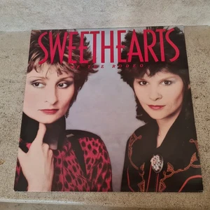LP vinyle 33t -Sweethearts Of The Rodeo (1986) - Foto 1 di 4
