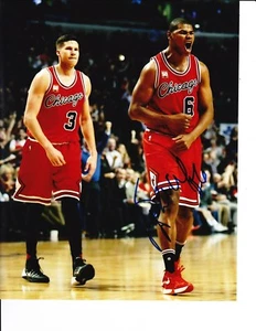 CHICAGO BULLS CRISTIANO FELICIO SIGNED YELLING 8X10 - Picture 1 of 1