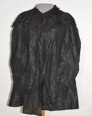 Chaqueta victoriana de tafetán de seda negra con cuello tipo capa de encaje SM - MED Foto 1 de 4