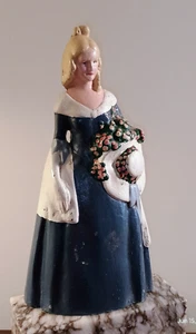 Cast Iron Door Stop BEAUTY QUEEN Pageant Winner Flower Sun Hat - Picture 1 of 11