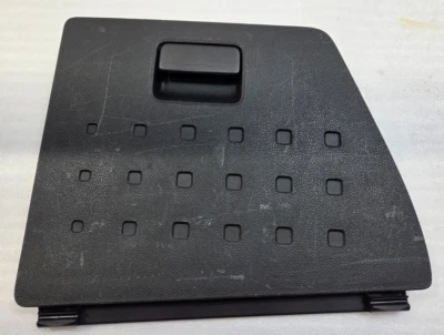 Honda Pilot 2009-2015 OEM maletero de carga lado izquierdo compartimento de almacenamiento cubierta de puerta Foto 1 de 4