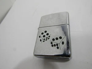 NEW OLD CIGARETTE ZIPPO LIGHTER DICE CHROME COLLECTIABLE - Picture 1 of 3