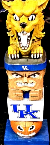 Kentucky Wildcats Tiki Totem Pole Garden Statue Cover