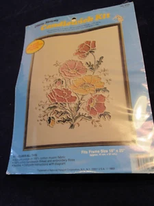 Creative Moments Embroidery Candlewick Kit Colorful Poppy Flowers Vtg NEW M9a - Picture 1 of 4