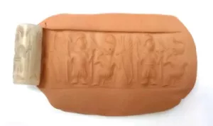 Antico Sigillo Cilindro Agata Bianca Rotolo Soldato Romano Intaglio Tubo Inciso - Foto 1 di 5