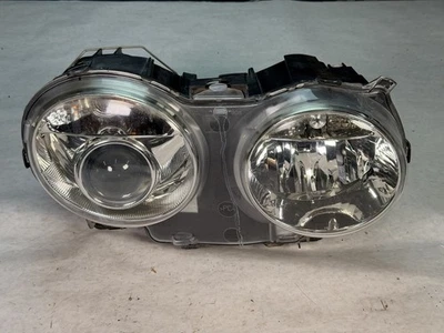 04-09 Jaguar XJ8 XJR Vanden Plas Right Passenger Side Xenon HID Headlight - Image 1 of 4
