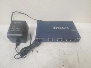 Netgear RP114 Kabel DSL 4 Port Web Safe Router - Bild 1 von 7