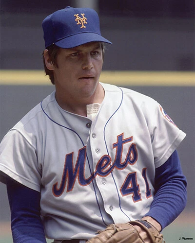 TOM SEAVER NEW YORK METS PORTRIT 8X10 PHOTO  - Image 1 of 1