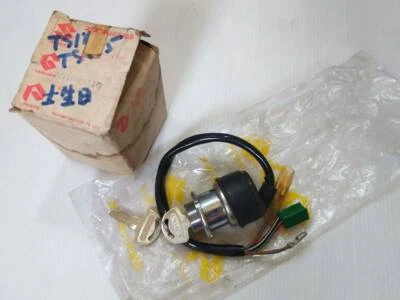 INTERRUPTOR DE ENCENDIDO SUZUKI TS100 TS125 TS185 DR400 37110-48510 NOS JP Foto 1 de 4