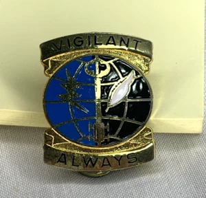 US Army Security Agency Clutch Back Pin Vigilant Always Military Intelligence - Bild 1 von 7