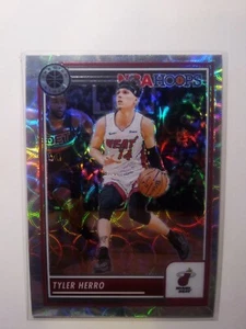 2023-24 Panini NBA Hoops Premium Stock - Scope Prizm #126 Tyler Herro - Bild 1 von 2