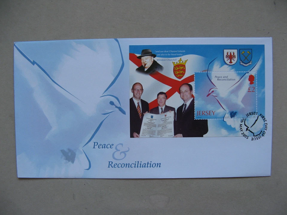 UK JERSEY, cover FDC 2005, S/S 60th ann. end of WW-II, Churchill pigeon peace - Image 1 of 1