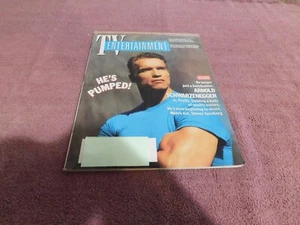 TV Entertainment Magazine Vintage 1990 Arnold Schwarzenegger - Picture 1 of 4