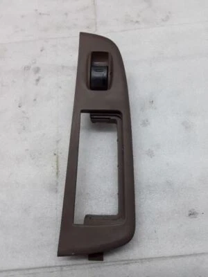 L/R Left Rear Door Window Switch Brown Bezel 1997 TOYOTA AVALON S-339P - Image 1 of 4