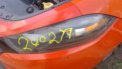 2013-16 Dodge Dart Headlamp Assembly LeftLh Useable Discounted-broken Tab Foto 1 de 2