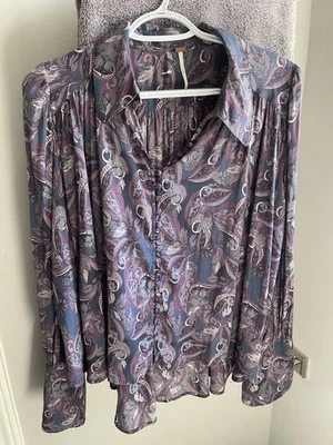 Free People Modern Muse Paisley Top Blouse Purple Button Front Womens Sz Small  - Imagem 1 de 4