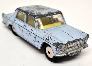 Corgi Toys Fiat 1800 217 Vintage Toy Car Restoration Spares - Picture 1 of 6