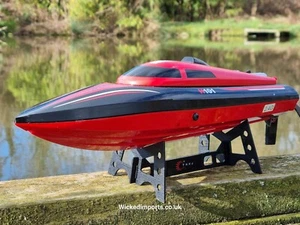 RC Jet Boat Yacht SKYTECH H101 High Speed Radio control Self Righting 35KMH UK - Picture 1 of 24