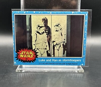 1977 Topps Star Wars #35 Luke Skywalker & Han Solo as Stormtroopers Jedi Leia - Image 1 of 2
