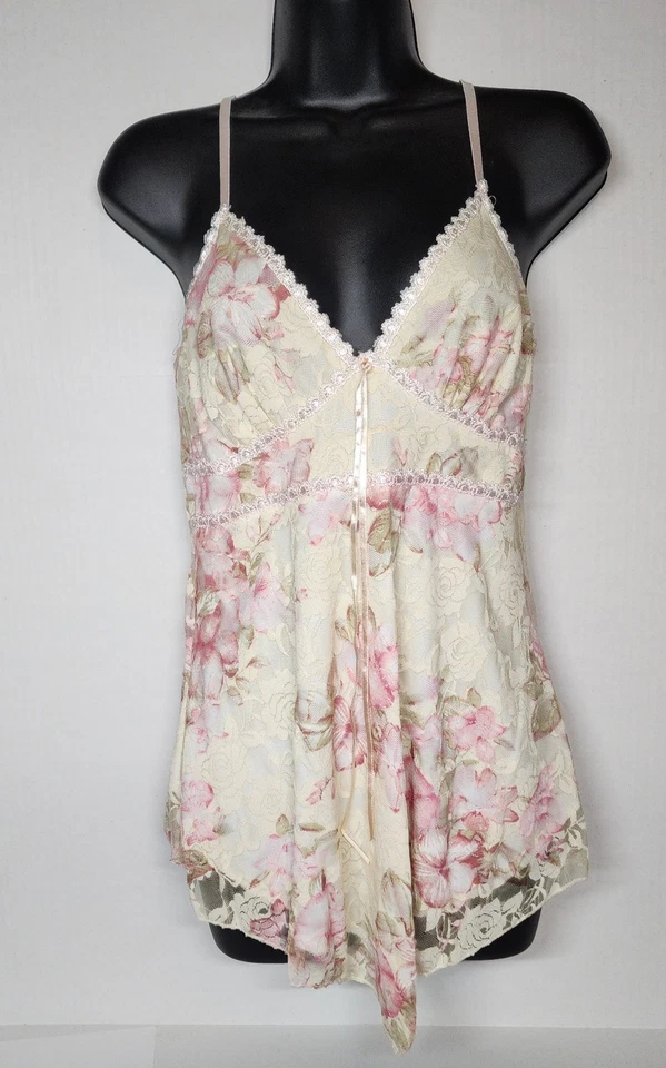 美丽复古上衣 M 码 Lia Lee 流动丝绸花边小屋核心破旧别致  — 第 1/4 张图片