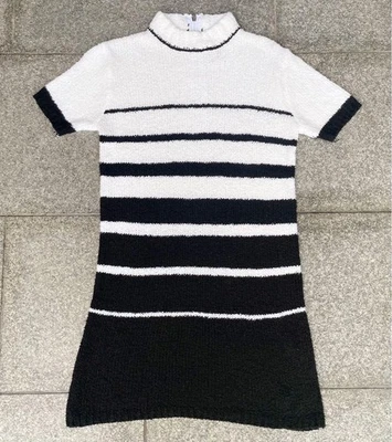 Hermoso vestido tejido manga corta UNIF M Foto 1 de 4