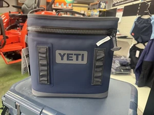 Yeti Hopper Flip 12 - Soft Cooler - Navy - Brand new with Tags - Picture 1 of 3