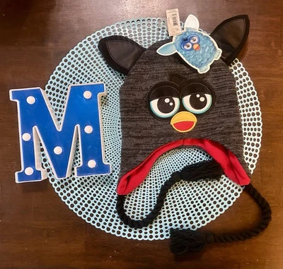 Raro gorro tejido Furby adulto de Hasbro 2013, borlas Foto 1 de 4