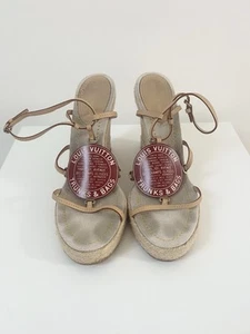 Louis Vuitton Scheibenwedges "Trunks and Bags" Größe 39,5 - Bild 1 von 7