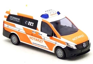 Busch 51118 - MB Mercedes Benz Vito Feuerwehr Frankfurt Main Notarzt NEF 1:87 H0 - Picture 1 of 3