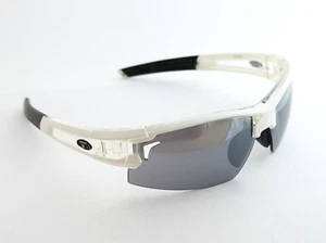 Tifosi Optics Synapse Sunglasses Matte White, Smoke Lenses, #270 - Picture 1 of 9