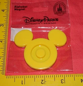 Disney Parks Mickey Mouse Symbol Anfangsbuchstabe O Kunststoff Kühlschrankmagnet NEU - Bild 1 von 6