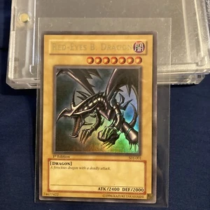 Yu-Gi-Oh! Red-Eyes B. Dragon SDJ-001 1st Edition Ultra Rare EX /NM - Bild 1 von 3