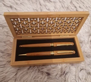 TWIST ACTION HAND TURNED WALNUT BALL POINT PEN Set - Picture 1 of 6