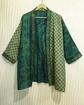 Jaqueta cardigã curta de seda pura quimono espanador capa solta bege KMS3776 - Imagem 1 de 4