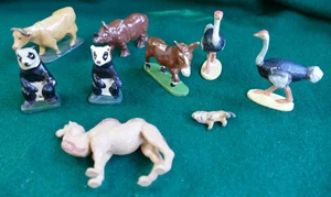 8 animales diecast y 1 camello de plástico - Pandas - Avestruz - Rinoceronte - Vaca - Burro - León - Imagen 1 de 15