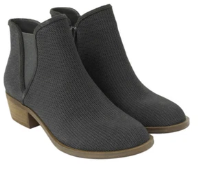 Women's Kensie Grey Short Suede Booties Boots Sz 8.5 New  - Picture 1 of 5