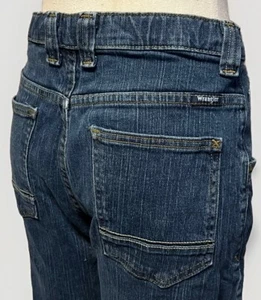 Wrangler Jeans Jugend Jungen gerades Bein - dunkelblau Denim Gr. 16 Husky (302.F) - Bild 1 von 14