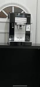 DeLonghi ECAM 22.360B 2 Cup Bean to Cup Coffee Machine - Black - Picture 1 of 3