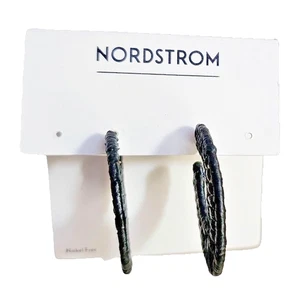 Pendientes de aro Nordstrom elegantes de rafia trenzada negra boho nuevos con etiquetas - Imagen 1 de 3