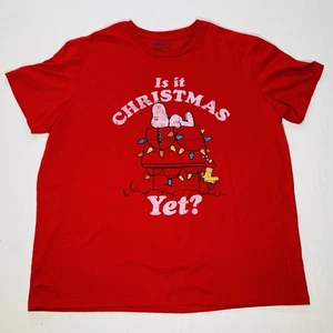 Peanuts Hybrid Erwachsene Gr. XL rot Grafik T-Shirt Snoopy Is It Christmas Yet? - Bild 1 von 5