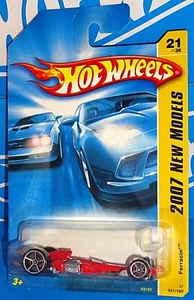 Hot Wheels 2007 New Models #21 Ferracin' Red w/ Nitro Scorcher Base OH5SPs - Picture 1 of 3