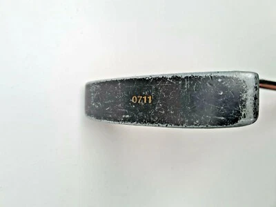 Mizuno 0711 Right Handed Putter, Approximately 35" - Image 1 of 4
