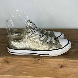 gold sparkly converse