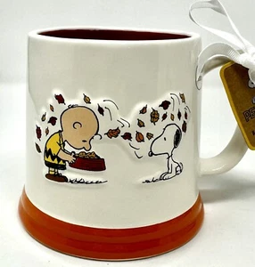 Taza de otoño de doble cara Rae Dunn Peanuts Snoopy & Charlie Brown 2024 NUEVA - Imagen 1 de 6