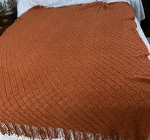 Crevent Cozy Knit Throw Blanket Rust Brown Machine Washable Soft Warm Fringed - Picture 1 of 6
