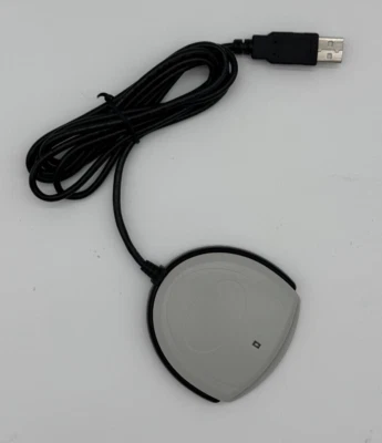 Identiv Smart Card Reader SCR3310 V2.0 SmartOS powered P/N: 905331 - Image 1 of 4