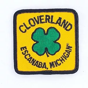 Vintage Cloverland Paper Company Aufnäher Bügelbild 2,5x2,5 Escanaba Michigan Neu aus altem Lagerbestand - Bild 1 von 4